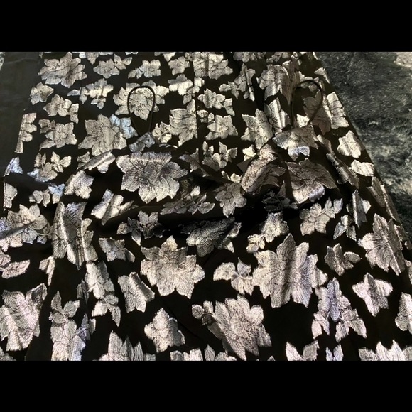 🔻SALE🔻CLUB MONACO🔹NEW WITH TAG • SILK - Picture 7 of 11